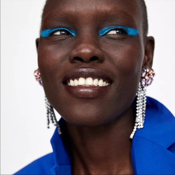 New long dangle earrings - Picture 4 of 8